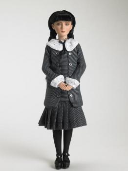 Tonner - Agnes Dreary - Recess in the Cemetery - Outfit